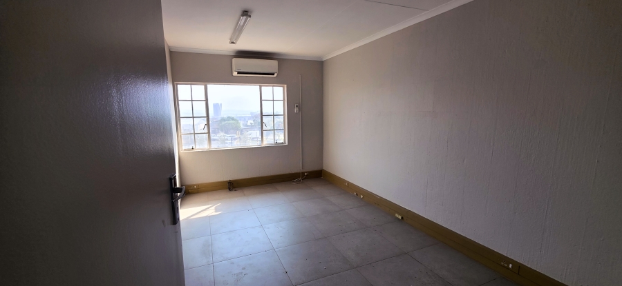 To Let Commercial Property for Rent in Halfway House Gauteng