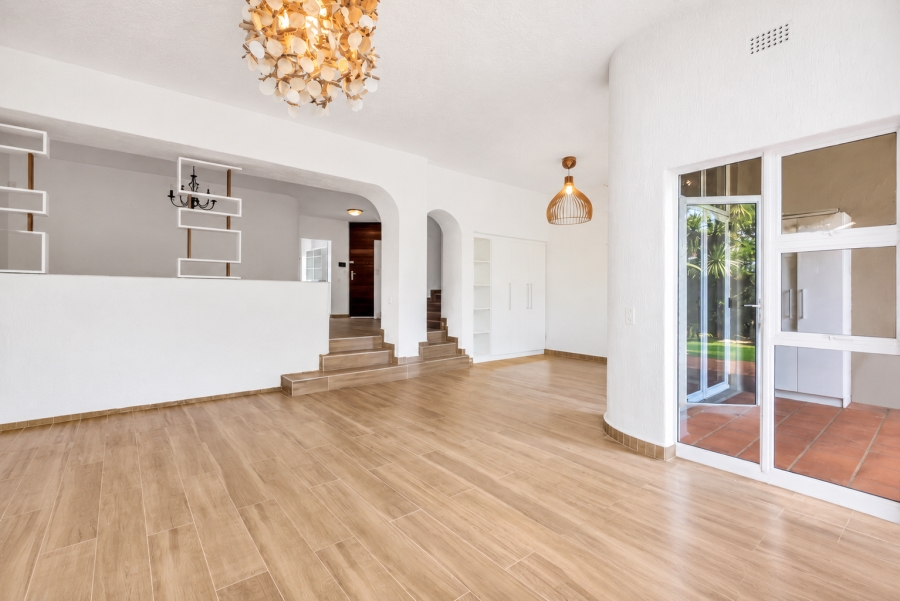 3 Bedroom Property for Sale in Victory Park Gauteng