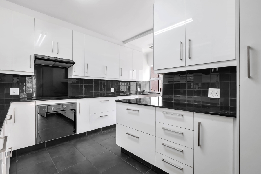 3 Bedroom Property for Sale in Victory Park Gauteng