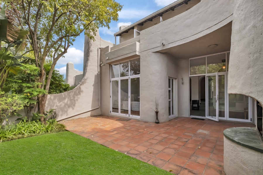 3 Bedroom Property for Sale in Victory Park Gauteng