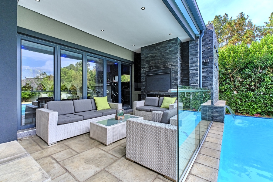 4 Bedroom Property for Sale in Waterfall Country Estate Gauteng