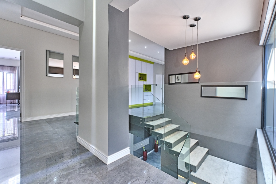 4 Bedroom Property for Sale in Waterfall Country Estate Gauteng
