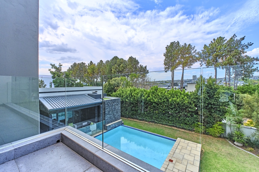 4 Bedroom Property for Sale in Waterfall Country Estate Gauteng