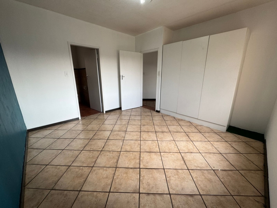 2 Bedroom Property for Sale in Eco Park Gauteng