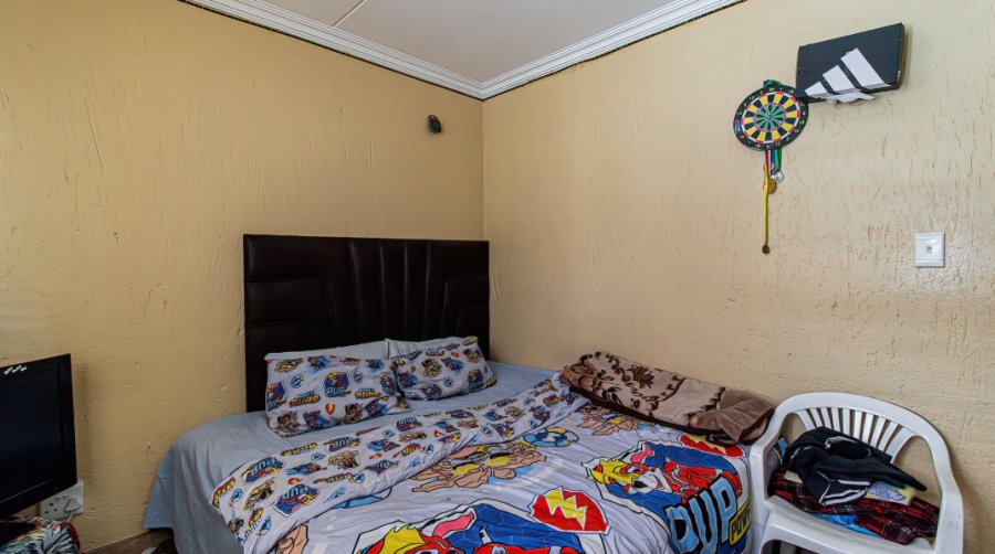 3 Bedroom Property for Sale in Mulbarton Gauteng