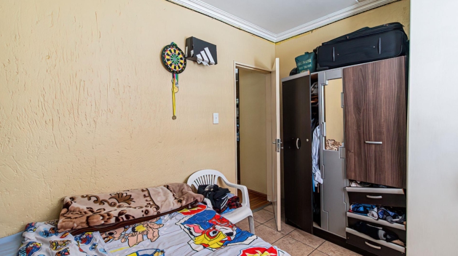 3 Bedroom Property for Sale in Mulbarton Gauteng