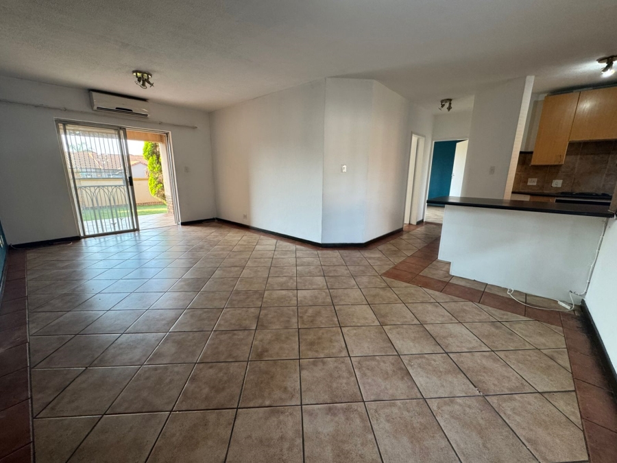 2 Bedroom Property for Sale in Eco Park Gauteng