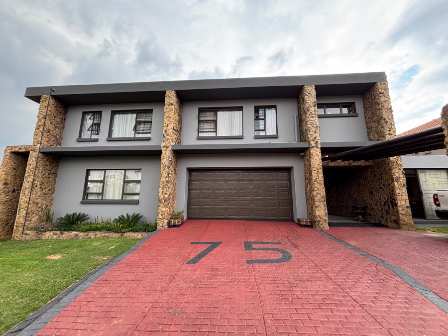 3 Bedroom Property for Sale in Brackendowns Gauteng