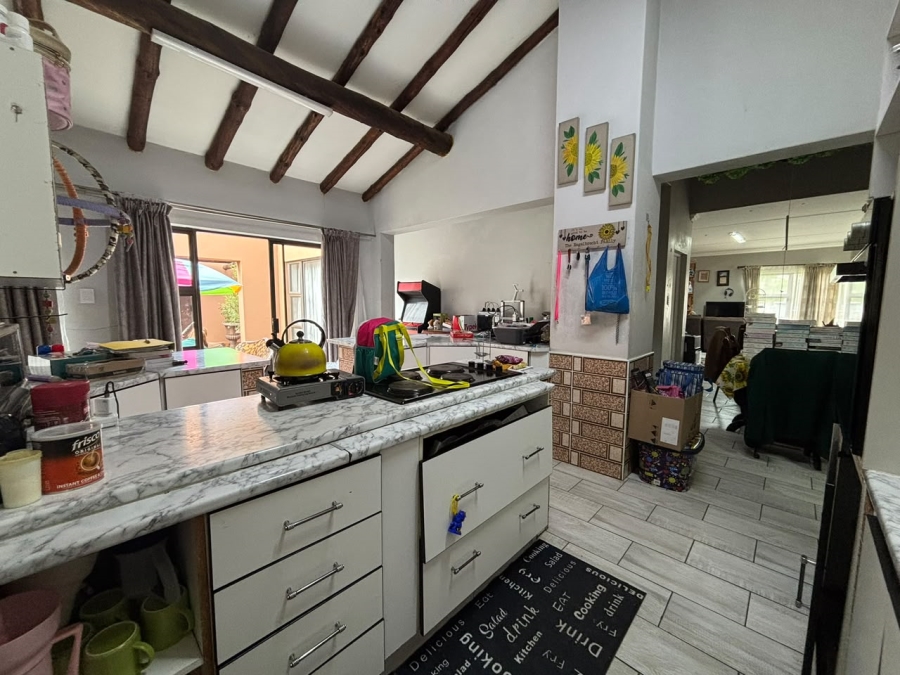 3 Bedroom Property for Sale in Brackendowns Gauteng