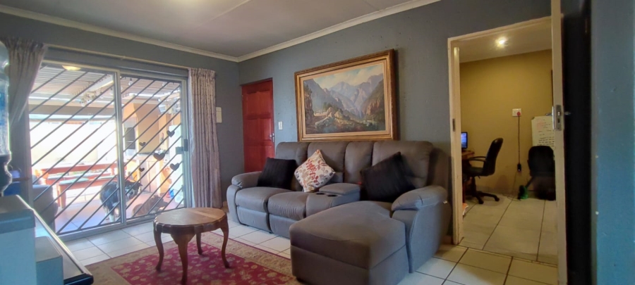To Let 3 Bedroom Property for Rent in The Reeds Gauteng