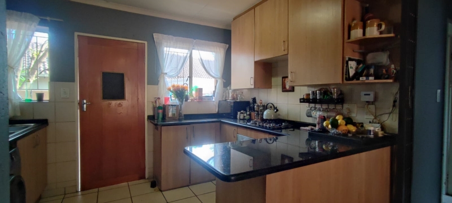 To Let 3 Bedroom Property for Rent in The Reeds Gauteng