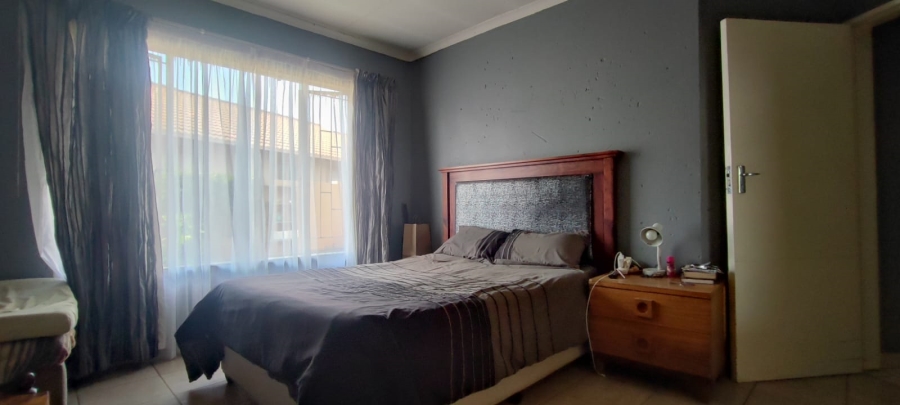 To Let 3 Bedroom Property for Rent in The Reeds Gauteng