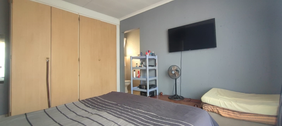 To Let 3 Bedroom Property for Rent in The Reeds Gauteng