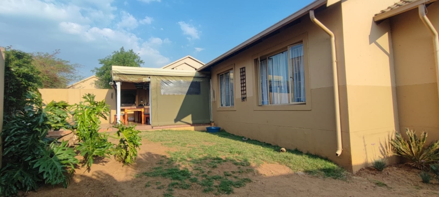 To Let 3 Bedroom Property for Rent in The Reeds Gauteng
