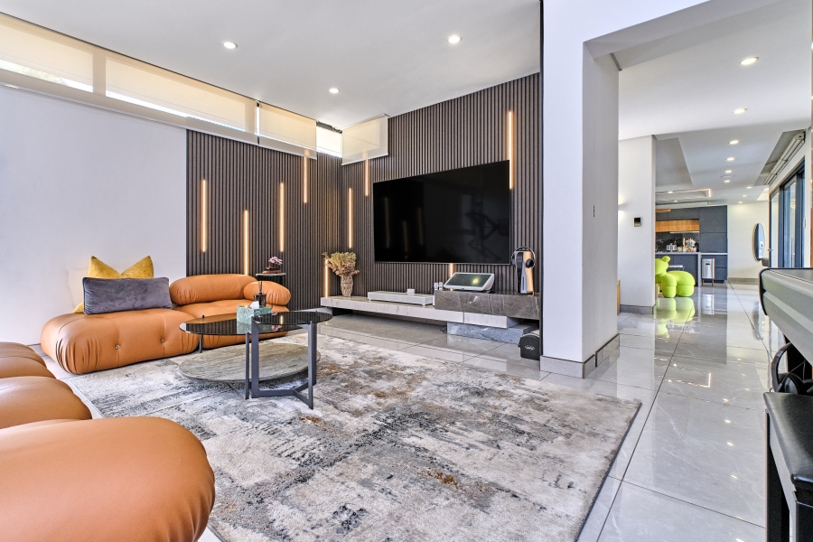 4 Bedroom Property for Sale in Waterfall Country Estate Gauteng