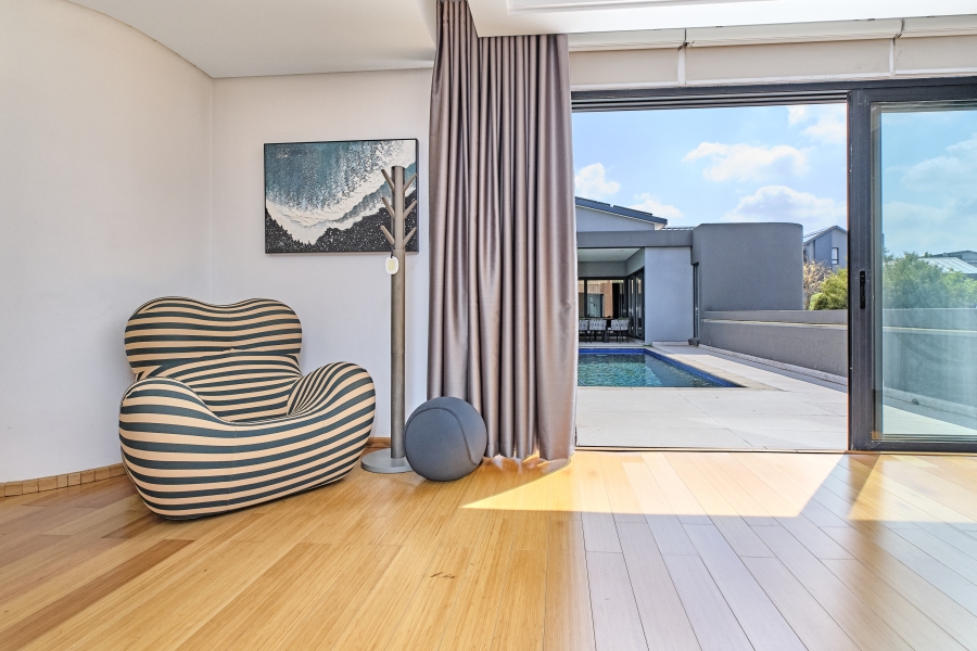4 Bedroom Property for Sale in Waterfall Country Estate Gauteng
