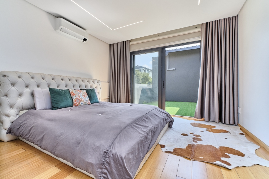 4 Bedroom Property for Sale in Waterfall Country Estate Gauteng