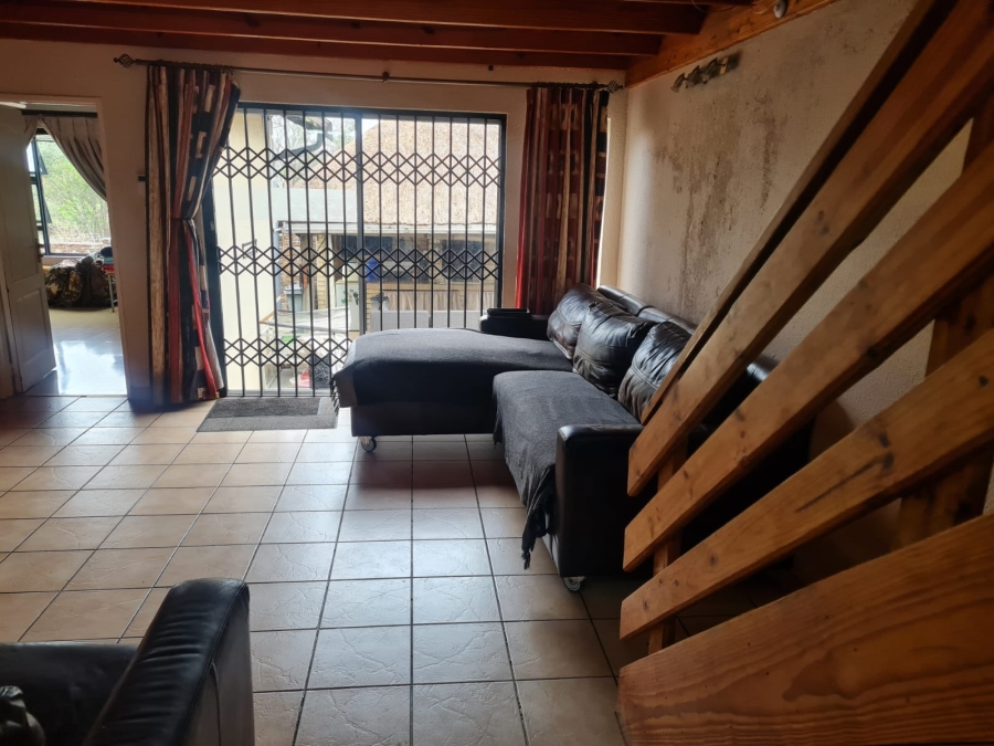 3 Bedroom Property for Sale in Illiondale Gauteng