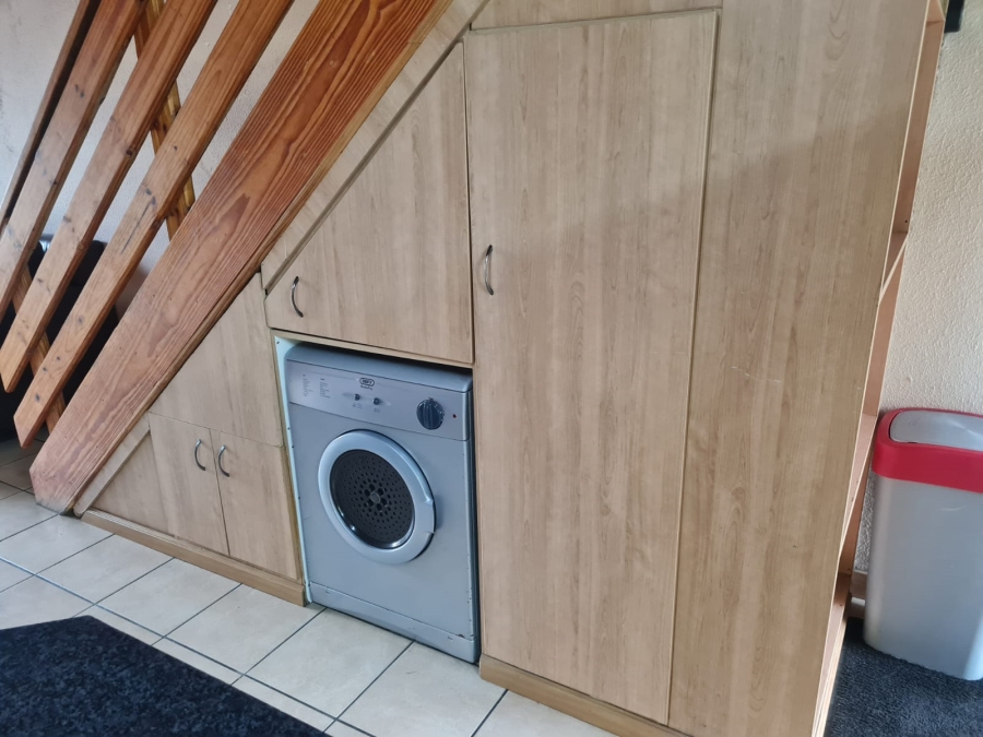3 Bedroom Property for Sale in Illiondale Gauteng