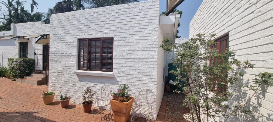 1 Bedroom Property for Sale in Craighall Park Gauteng
