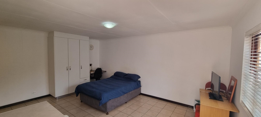1 Bedroom Property for Sale in Craighall Park Gauteng