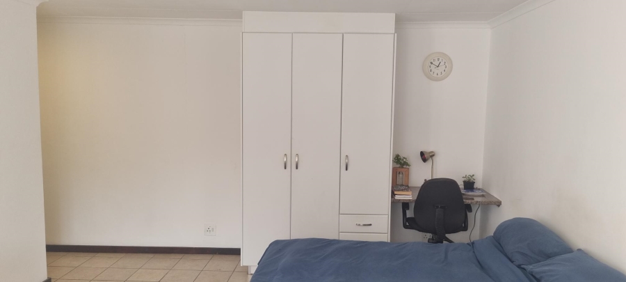1 Bedroom Property for Sale in Craighall Park Gauteng