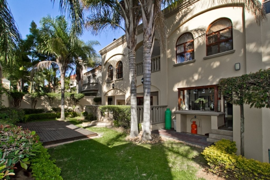 4 Bedroom Property for Sale in Khyber Rock Gauteng