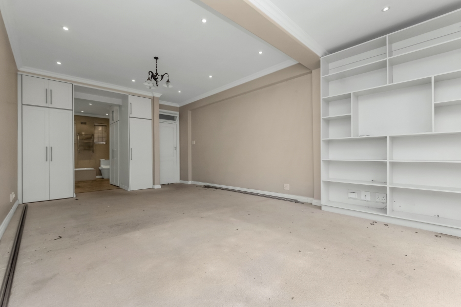 To Let 1 Bedroom Property for Rent in Sandown Gauteng