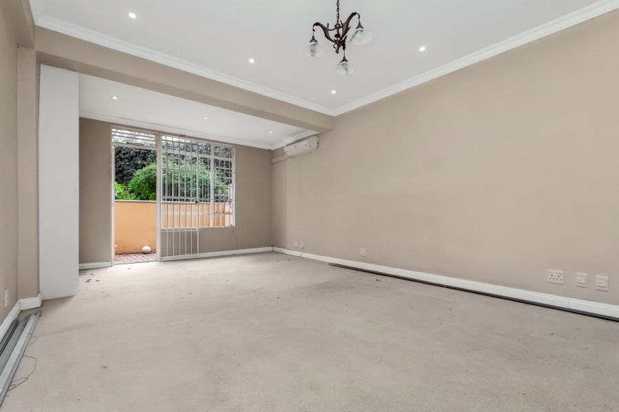 To Let 1 Bedroom Property for Rent in Sandown Gauteng