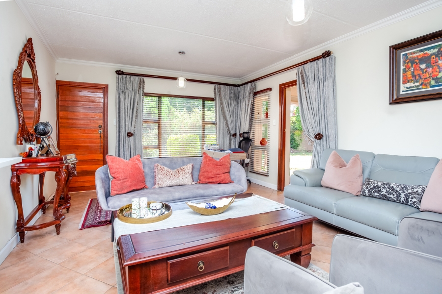 To Let 2 Bedroom Property for Rent in Sunninghill Gauteng