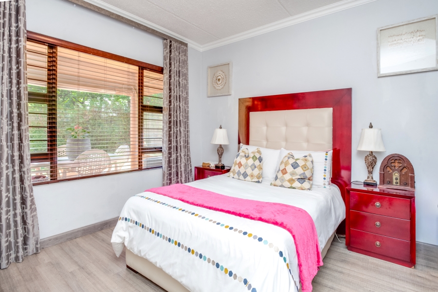 To Let 2 Bedroom Property for Rent in Sunninghill Gauteng