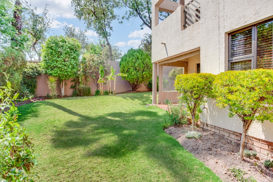 To Let 2 Bedroom Property for Rent in Sunninghill Gauteng