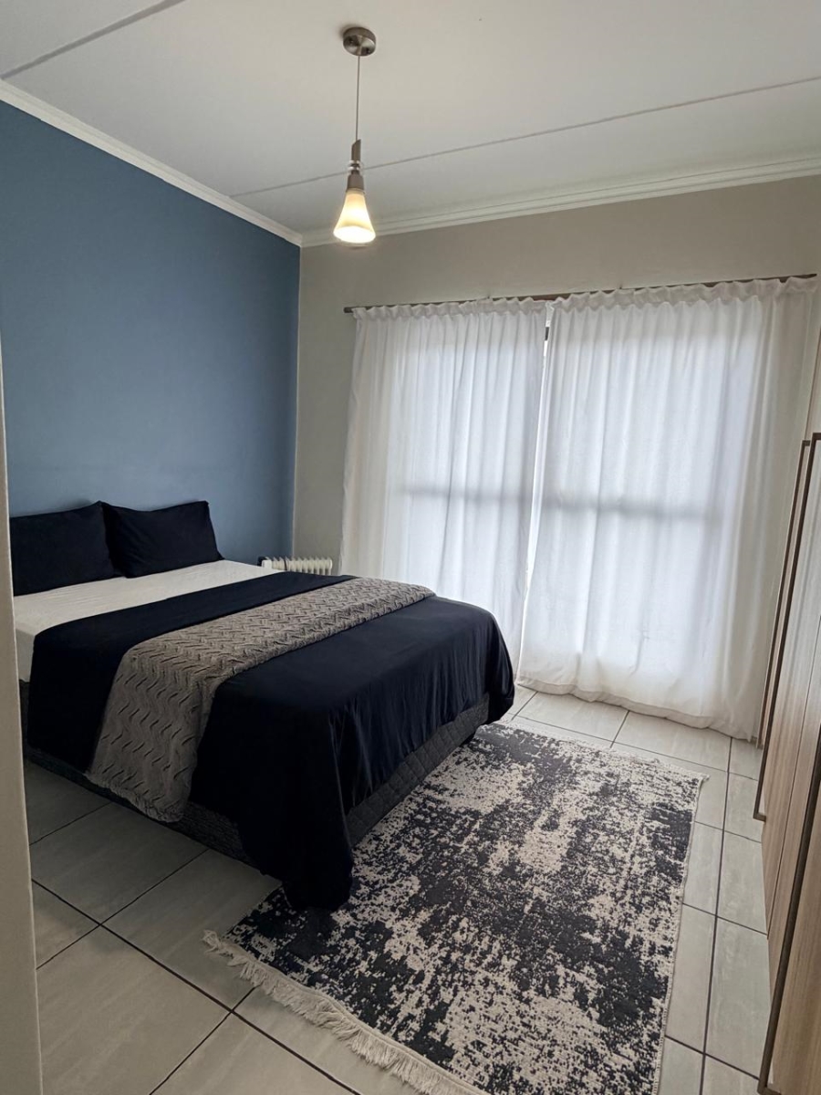 2 Bedroom Property for Sale in Waterfall Gauteng