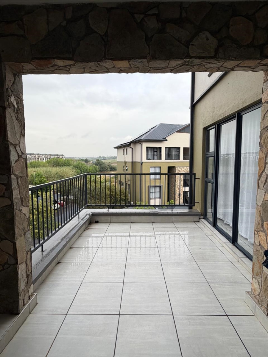 2 Bedroom Property for Sale in Waterfall Gauteng