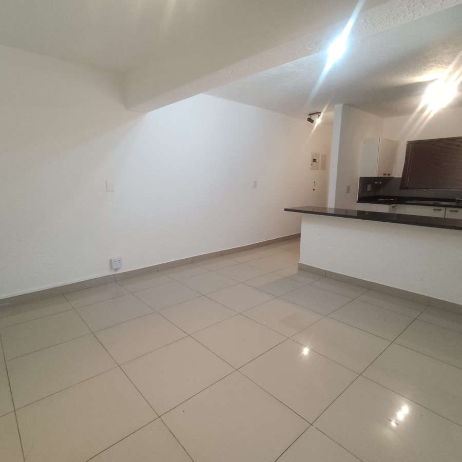 To Let 2 Bedroom Property for Rent in Westdene Gauteng
