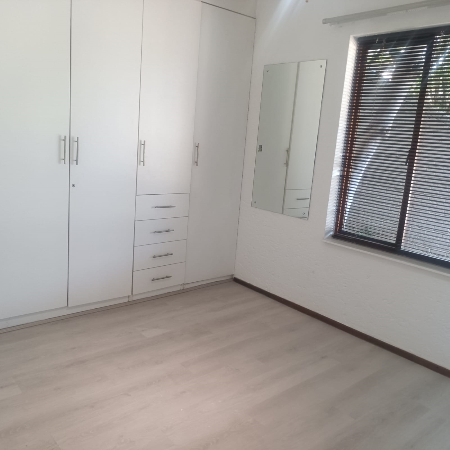 To Let 2 Bedroom Property for Rent in Westdene Gauteng