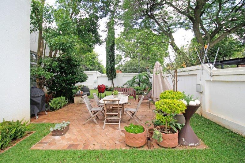 To Let 3 Bedroom Property for Rent in Fairland Gauteng