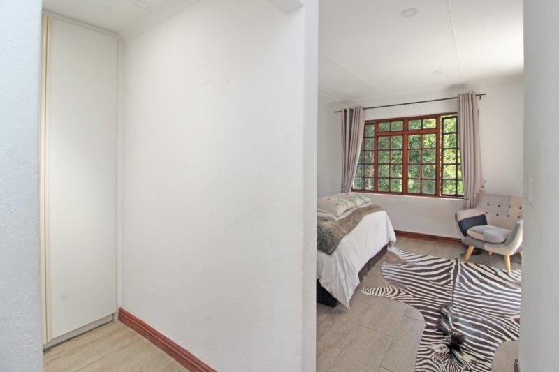 To Let 3 Bedroom Property for Rent in Fairland Gauteng