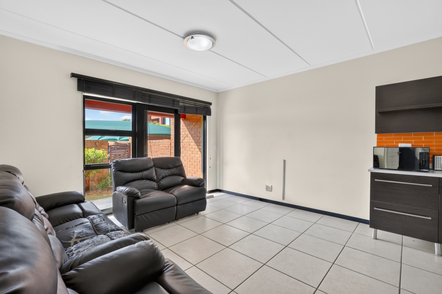 2 Bedroom Property for Sale in Douglasdale Gauteng
