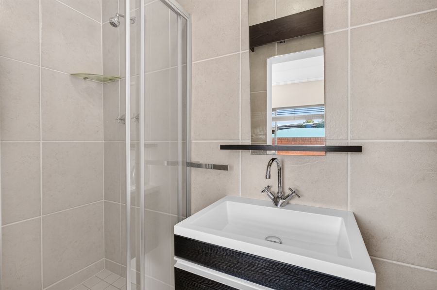 2 Bedroom Property for Sale in Douglasdale Gauteng