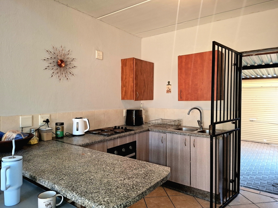 2 Bedroom Property for Sale in Honeypark Gauteng