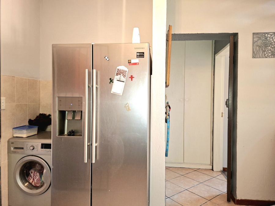 2 Bedroom Property for Sale in Honeypark Gauteng