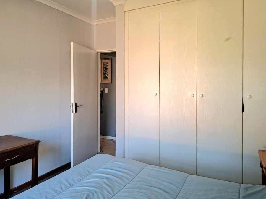2 Bedroom Property for Sale in Honeypark Gauteng