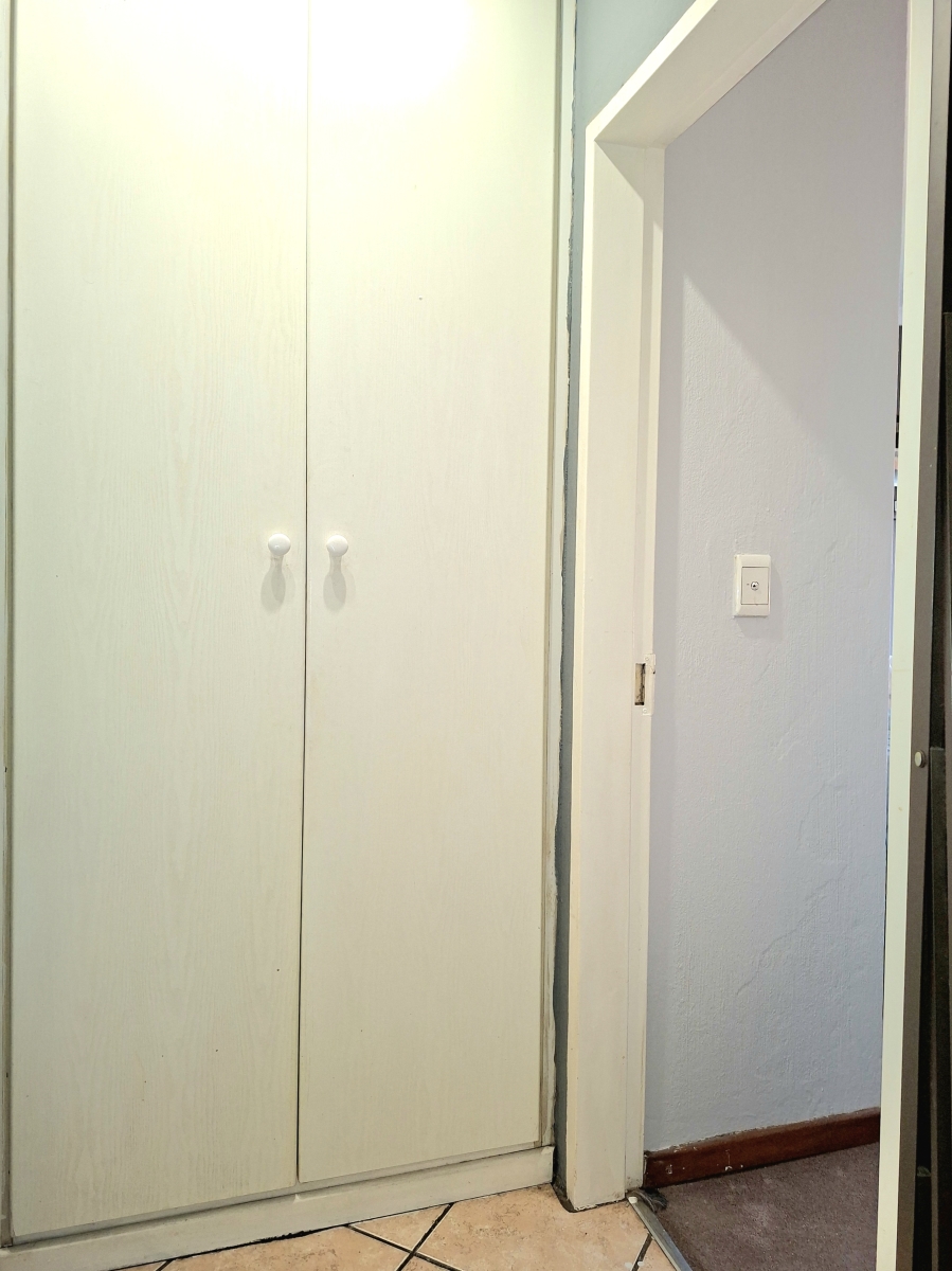 2 Bedroom Property for Sale in Honeypark Gauteng