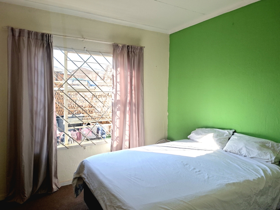 2 Bedroom Property for Sale in Honeypark Gauteng