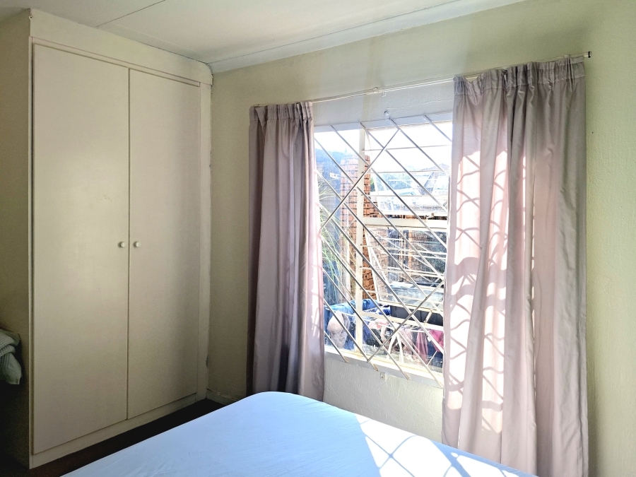 2 Bedroom Property for Sale in Honeypark Gauteng