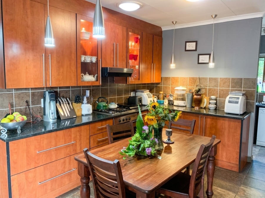 3 Bedroom Property for Sale in Gezina Gauteng