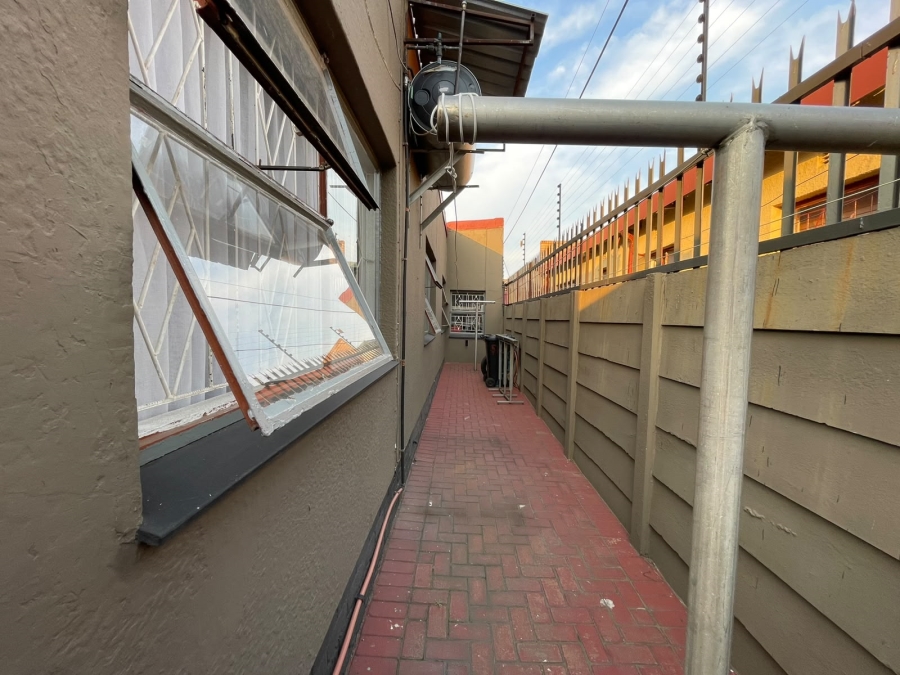 3 Bedroom Property for Sale in Actonville Gauteng