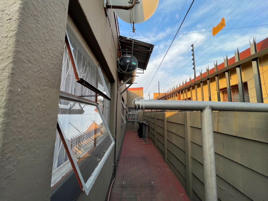 3 Bedroom Property for Sale in Actonville Gauteng