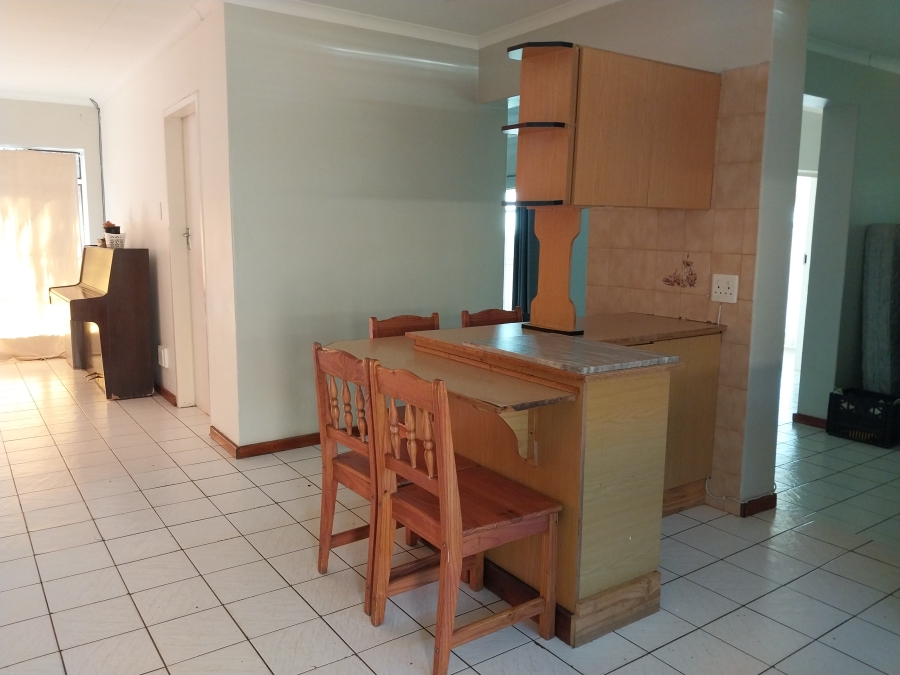 To Let 4 Bedroom Property for Rent in Eersterust Gauteng